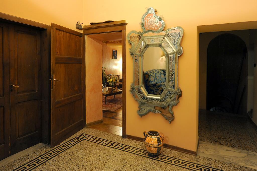 Il Palazzo Del Cardinale Bed & Breakfast Montalcino Dış mekan fotoğraf