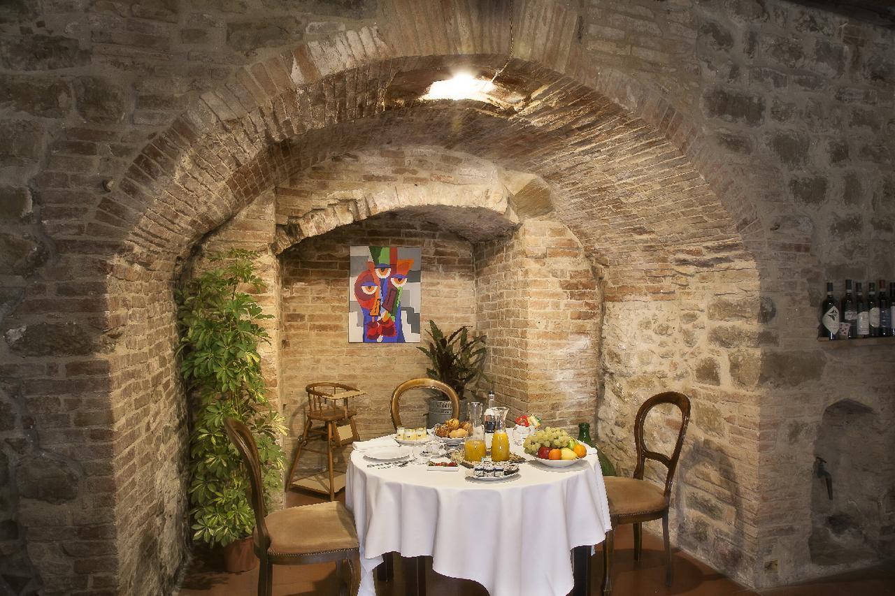 Il Palazzo Del Cardinale Bed & Breakfast Montalcino Dış mekan fotoğraf
