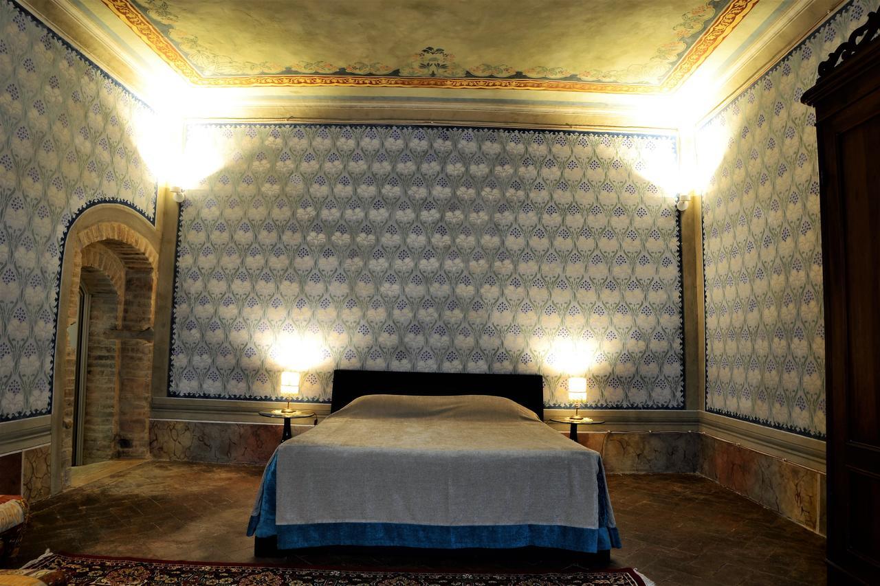 Il Palazzo Del Cardinale Bed & Breakfast Montalcino Oda fotoğraf