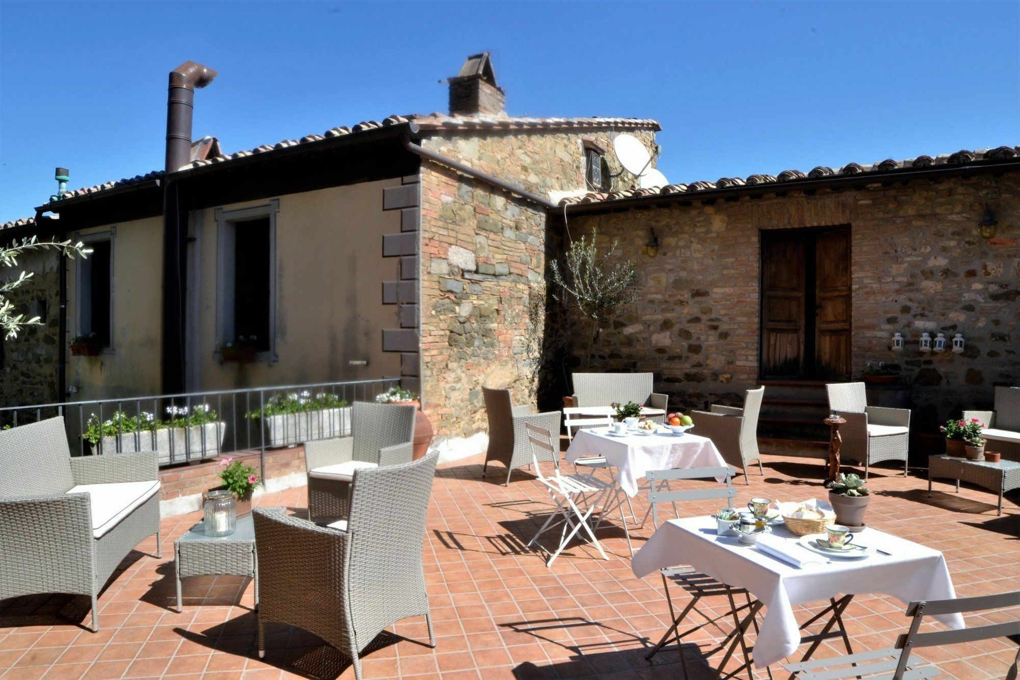 Il Palazzo Del Cardinale Bed & Breakfast Montalcino Dış mekan fotoğraf